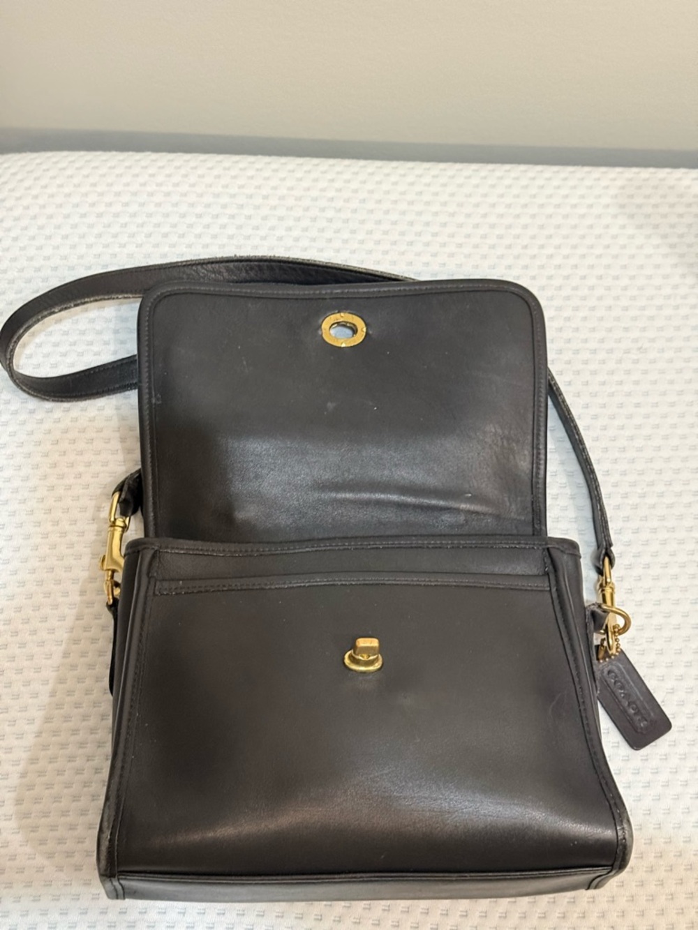 Vintage Coach Bag 9870 - Picture 7 of 9